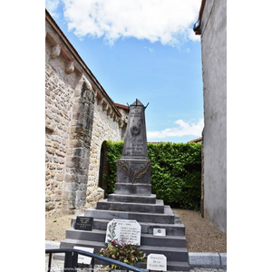le Monument Aux Morts 