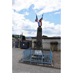 le Monument Aux Morts 