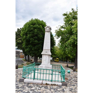 le Monument Aux Morts 
