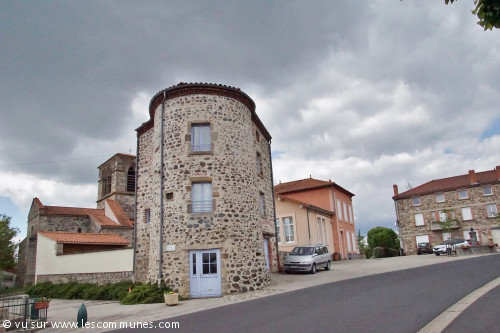 Mairie et Office de tourisme AULHATFLAT (63500) FR