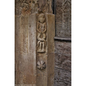 Notre-Dame de Mailhat ( Détail du Portail )