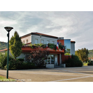 Commune de LES MARTRES DE VEYRE