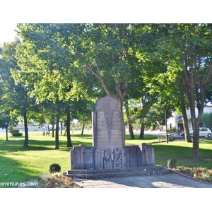le monument aux morts