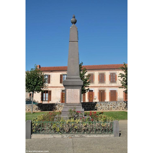 le monument aux morts