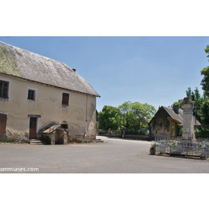 la commune et le monument aux morts