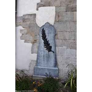 le Monument Aux Morts 