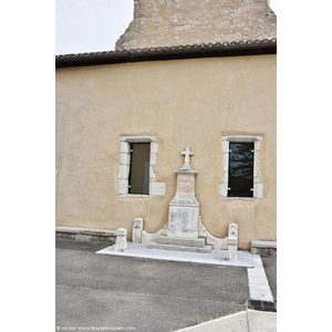 le Monument Aux Morts 