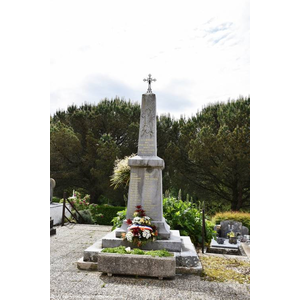 le Monument Aux Morts 