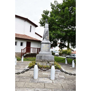 le Monument Aux Morts 