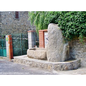 La Commune ( Fontaine )
