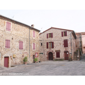 Commune de COUSTOUGES