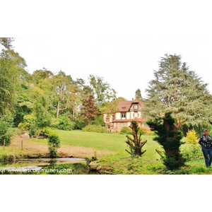 Château de Léonardsau