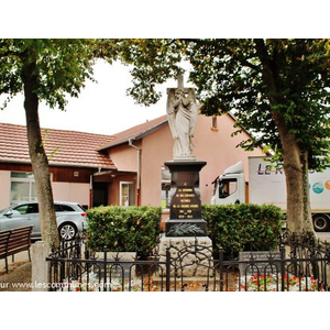 Le Monument-aux-Morts