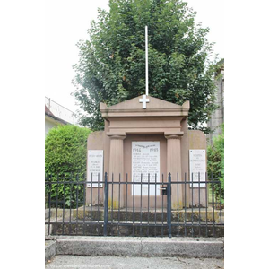 le monument aux morts