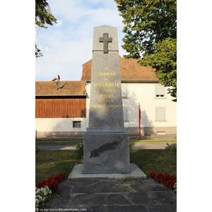 le monument aux morts