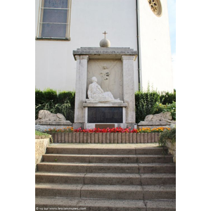 le monument aux morts 