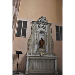 église saint Jean Baptiste