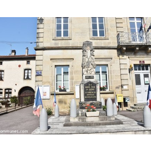 le monument aux morts