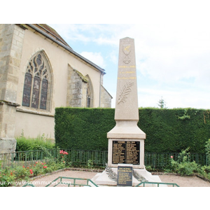 le monument aux morts