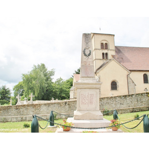 le monument aux morts