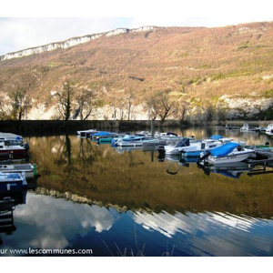 Le petit port de plaisance