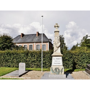 Le Monument-aux-Morts
