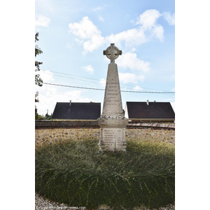 le monument aux morts