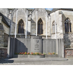 le monument aux morts