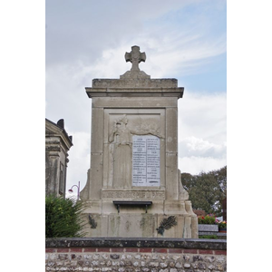 le monument aux morts