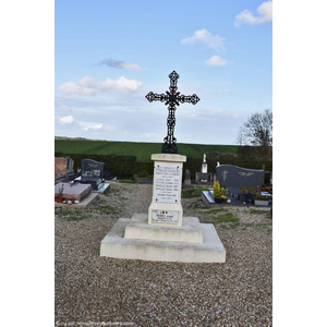 le monument aux morts 