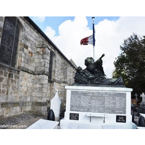 le monument aux morts