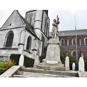 le Monument Aux morts