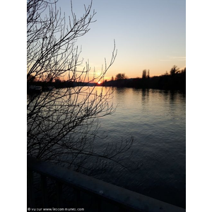 4 - Damarie les lys - quai Voltaire / chemin de ha...