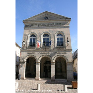 Photo de la mairie de Dammartin en Goele (photo ht...