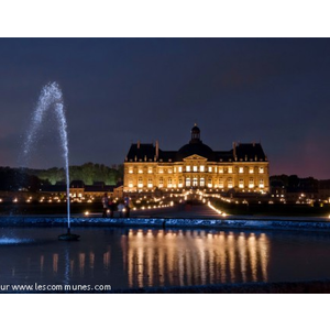 Vaux le vicomte de Nuit (http://visit.pariswhatels...