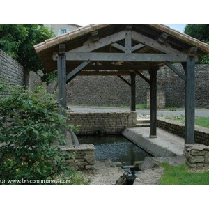 Lavoir à Cerzeau