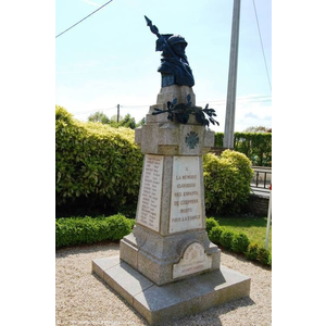 monument aux Morts pour la France 