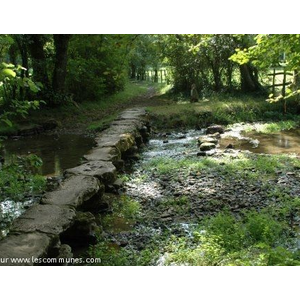 Pont de pierre Gué de la Roche Putet 