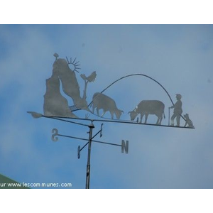 La girouette sur le bâtiment  atelier municipal