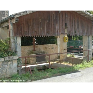 Lavoir de PALLU