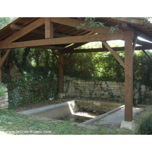 Lavoir de Bonne Fontaine à Gentray 