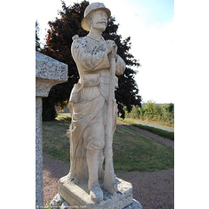 Monument aux Morts , détail, le Poilu, sculpture ...