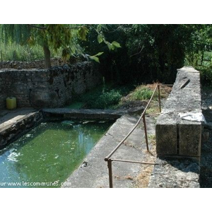 Lavoir de POUILLET