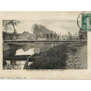 pont tournant sur le canal de la somme.
( carte postale )