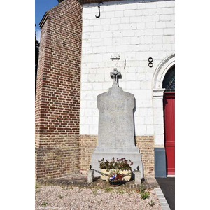 le monument aux morts