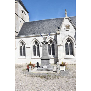 le monument aux morts