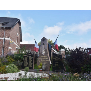 le monument aux morts