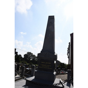 le monument aux morts