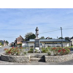 le monument aux morts