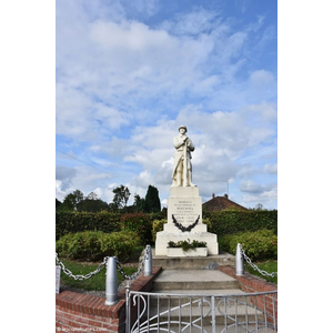le monument aux morts